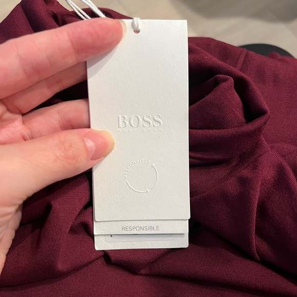 Hugo Boss Top - Picture 3 of 3